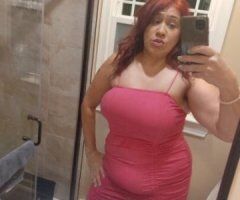 🔥 Curvy M I L F Awaits at the Marina! 💋🍑 - Image 3