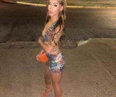 Sip on My Sweetness 🍑💦🔥 Let’s Make Magic Together! 😘💋 - Image 3