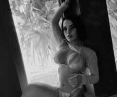 🔥 Sweet & Sassy Cuban Beauty 💋🍑 Ready for Fun! 😈💦 - Image 2