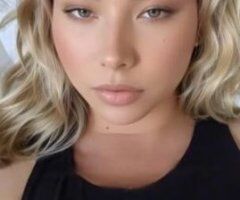 💋Blonde Bombshell Awaits 🔥 Your Anal Lover 🌟💦