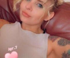 ✨ Dive into Sensual Bliss with Bella 💦💋 - Image 2