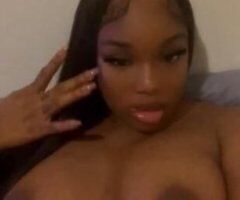 Quick & Steamy Encounters 💦🔥 Ready to Play? 😘🍑 - Image 3