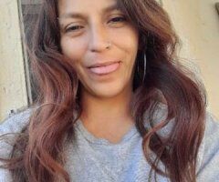 Sizzling Latina Delight Awaits! 💦💋🍑😘🔥