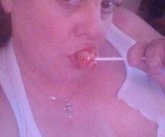 🔥 Juicy Ginger MILF Ready to Play! 💦🍑😘 - Image 2