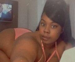 Catch This Juicy Ass While I Splash 💦🍑🔥 Let's Get Nasty! 😘 - Image 4