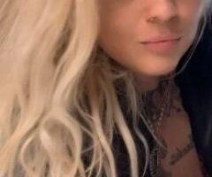 Guess My Panty Color 💋🔥 – Best Sloppy Toppy in Galveston! 💦🍑