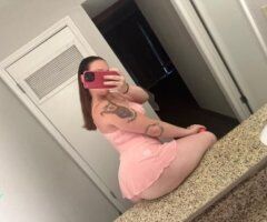 🌟 Hump Day Fun with Assley! 💦💋🍑 - Image 2