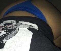 🔥 Sizzling Latina Ready for Fun! 💦👅😘 - Image 2