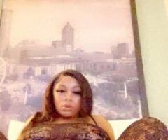 🍑Funsize Temptation in Tuscaloosa! 💦 Deep Throat Diva Awaits! 💋🔥