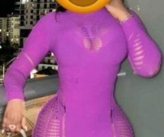 🔥Sultry Latina from Venezuela 💋 Ready to Play Outside! 🍑💦 - Image 2