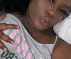 🔥 Paris: Sweet Touch & Curvy Fun! 🍑💦