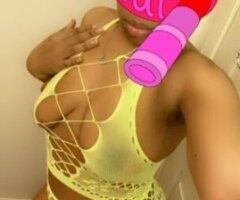 Sizzling Temptations Await 🍑💦🔥 - Image 2