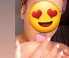 Weekend Passion Awaits! 😘💋🔥 - Image 8