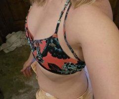 Linda vaquerita lista para montar 🍑💦 ¡Vamos a disfrutar! 🔥😘 - Image 2