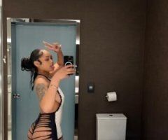 Enticing Temptation Awaits 🍑🔥💋 - Image 6