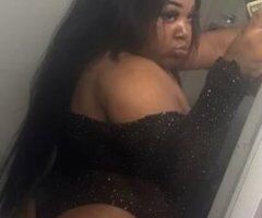 Get Your Early Morning Treat! 💦🌞💋 - Image 3