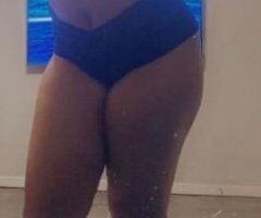 🔥🦵🏽 Dive into Desire with a Thick Massage Temptress! 💦🍑 - Image 3