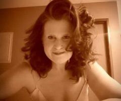 Mormon Mommy Ready to Make You Melt 💋💦🍑 - Image 6