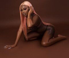 A. LUXX 💋🔥 Ready to Play? 😘🍑 - Image 6