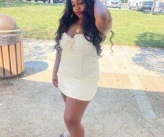 Just landed & ready to play! 💦🍑🥂🔥 - Image 3