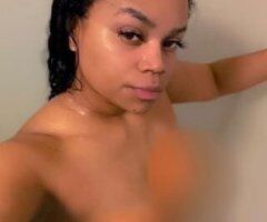 Weekend Girlfriend Vibes 💕🍑 No Deposits, Just Fun! 😘🔥 - Image 8