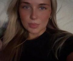 Blonde Bombshell Ready for Fun! 💋🍑💦🔥