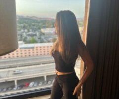 🔥 Get Enticed by Little Rock’s Foreign Delight! 💋🍑