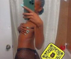 🤤 Throat Goddess Awaits You! 🍑💦🔥 - Image 2