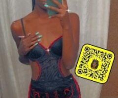 🤤 Throat Goddess Awaits You! 🍑💦🔥 - Image 3