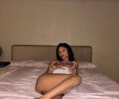 🔥 The Irresistible Molly Experience 💋🍑💦