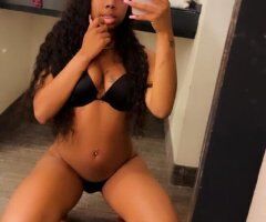 🔥 Unleash Your Desires with Kelly! 👅💦 Special Offers Inside! 🍑💋 - Image 2