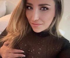 Back in Town, Curvy Queen Ready to Celebrate! 💋🎉🔥 - Image 2