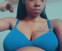 Ready for Steamy Video Chats? 💦💋 Let's Connect! 🔥😘 - Image 3