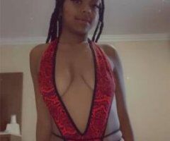 Sweet & Petite Paradise Awaits! 🌴💦💋🔥