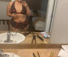 🔥 Your Dreamy Little Freak Awaits! 💋🍑💦 - Image 7