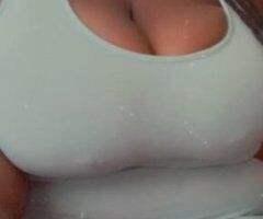 Let’s Get Wild Tonight! 💦🔥🍑😘 - Image 5