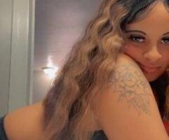 💋 Dive into My Sweetness 🍑🔥 Tight Puss & Head That Slays! 💦😘 - Image 5