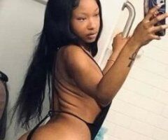 Your Petite Paradise Awaits 🍑💦🔥 - Image 5