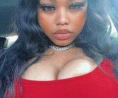 Dive Into Pleasure with Me 💦🔥👅 - Image 11