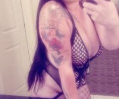 🌟 Indulge with an Exotic Beauty! 💦💋🔥