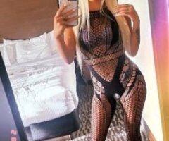 🌹 Dive into Desire with Your Fantasy Queen! 💦🔥 - Image 12