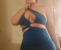 🔥 Tempting KELSEY LEE near the airport 💋💦 Ready to captivate you! 🍑 - Image 8