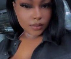 Dive into Desire with This Tsunami! 💦😘🔥 - Image 3