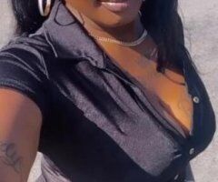 🔥 Meet Your Dream Girl: Sexy Raven 💋🍑✨ - Image 4