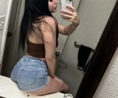 🔥 Unforgettable WHITE GIRL Ready for Fun! 💦💋🍑 - Image 2