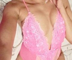 Saturday Night Temptation Awaits! 💋🔥🍑