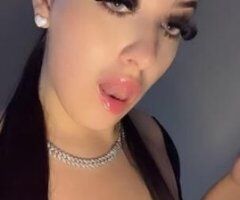 🌟 Let's Ignite Some Passion, Minneapolis! 💋🔥 - Image 5