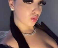 🌟 Let's Ignite Some Passion, Minneapolis! 💋🔥 - Image 8