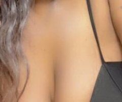 Sassy Temptress 😏💋 Ready to Purr & Play! 🍑💦🔥