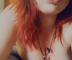 🔥 Sizzling Redhead Ready for Fun! 💦🍑😘 - Image 3